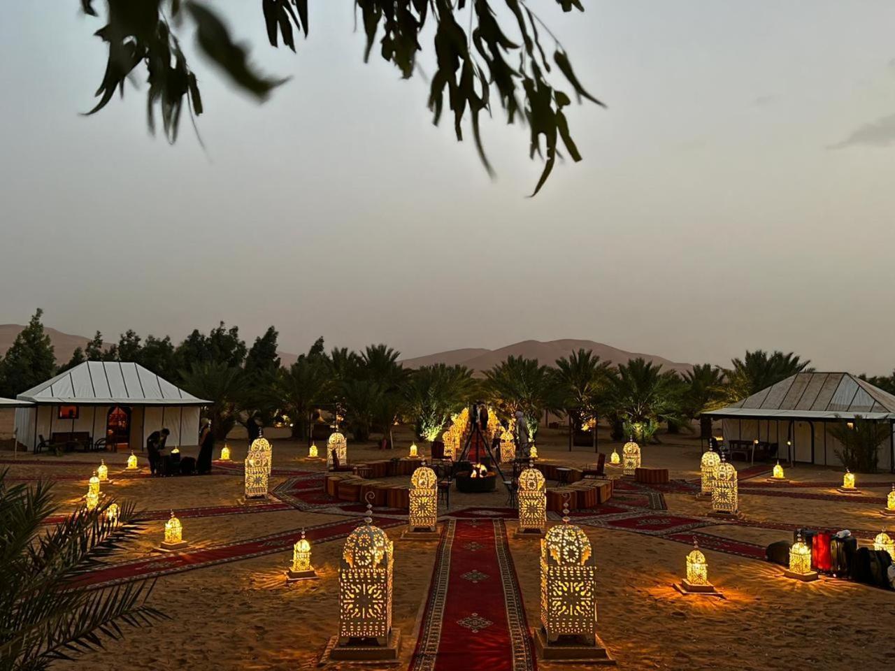 Desert Glamping Resort Merzouga Esterno foto